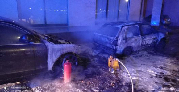 Trebinje: Poznato čiji je automobil noćas zapaljen