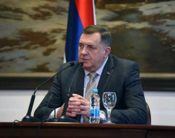 Dodik više pričao o Šmitu, nego o razgovorima sa Putinom