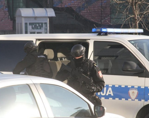 Полиција у акцији у Бањалуци, позната имена ухапшених