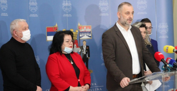 СНСД бојкотом скупштине штету чине грађанима