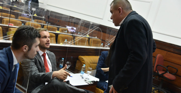 Нови вјетрови: Усвојен ребаланс буџета без СНСД-а