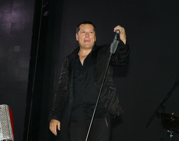 Aco Pejović sprema novogodišnji spektakl u Beogradu!