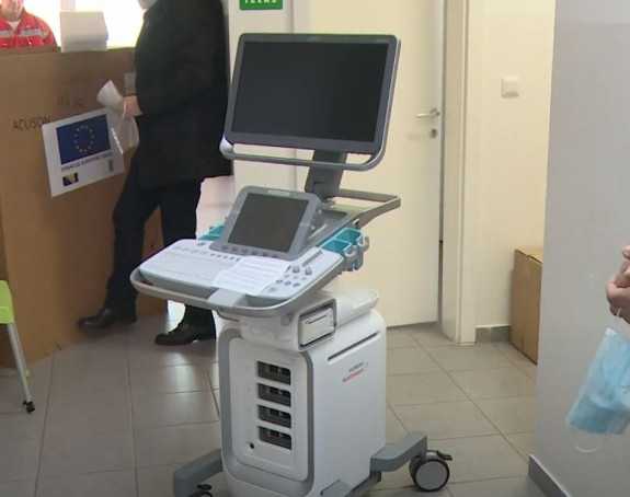 Вриједна донација ЕУ: Дом здравља Шамац добио нови ултразвучни апарат