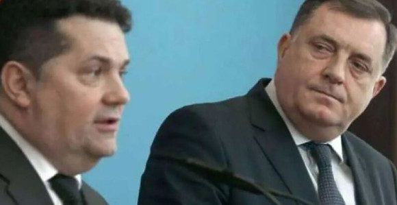 Pukla ljubav između SNSD-a i Ujedinjene Srpske