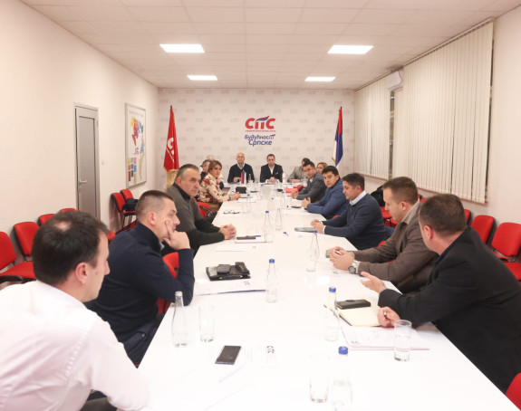 СПС: Чувати дигнитет и значај Народне скупштина Српске