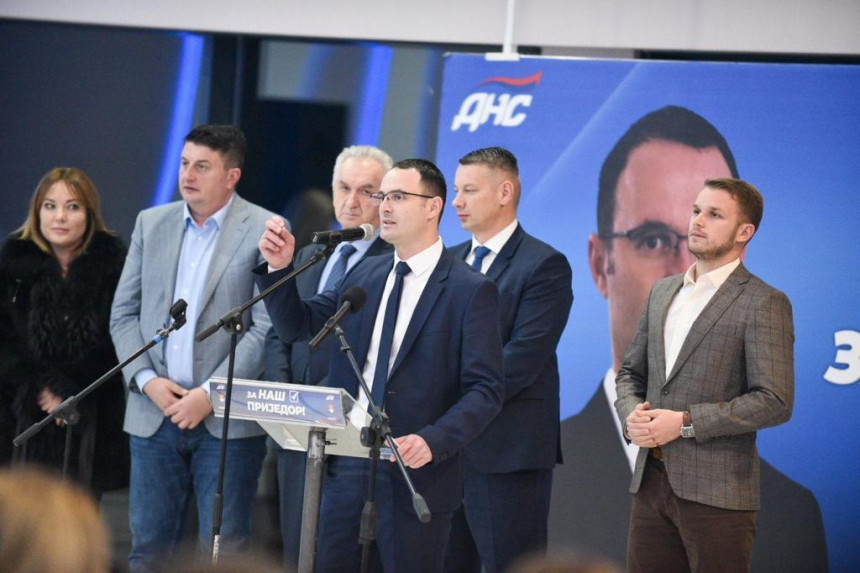 Šarović: Pobjeda Predojevića biće znak da režim pada