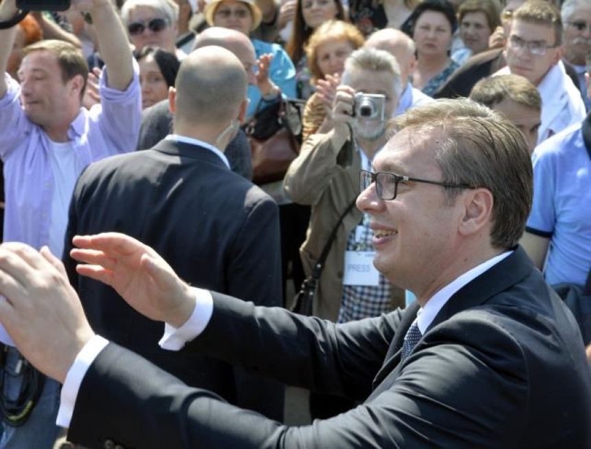 Predsjednik Srbije u trodnevnoj posjeti niškom okrugu