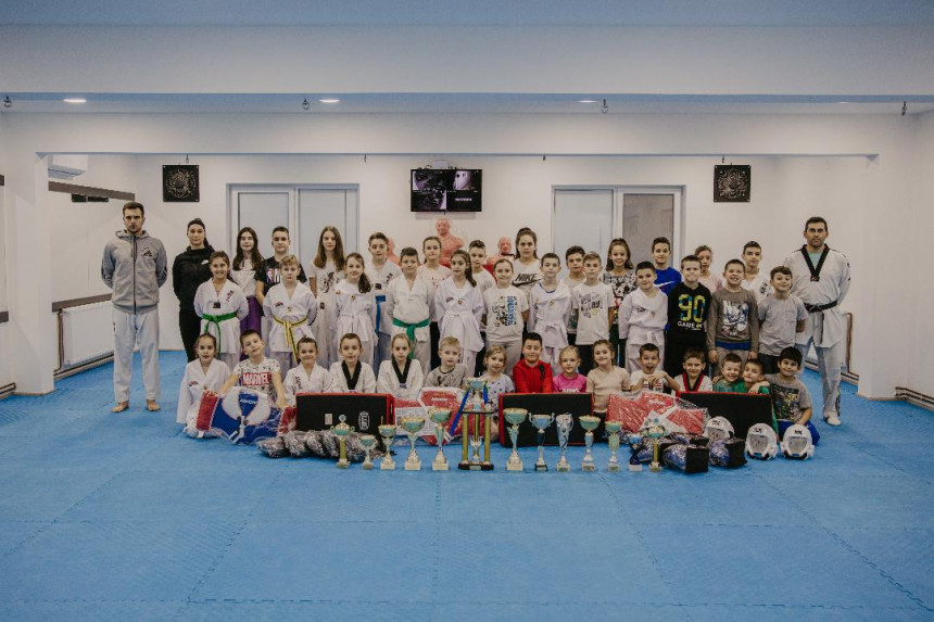 Mozzart donirao opremu Taekwondo klubu Sokol