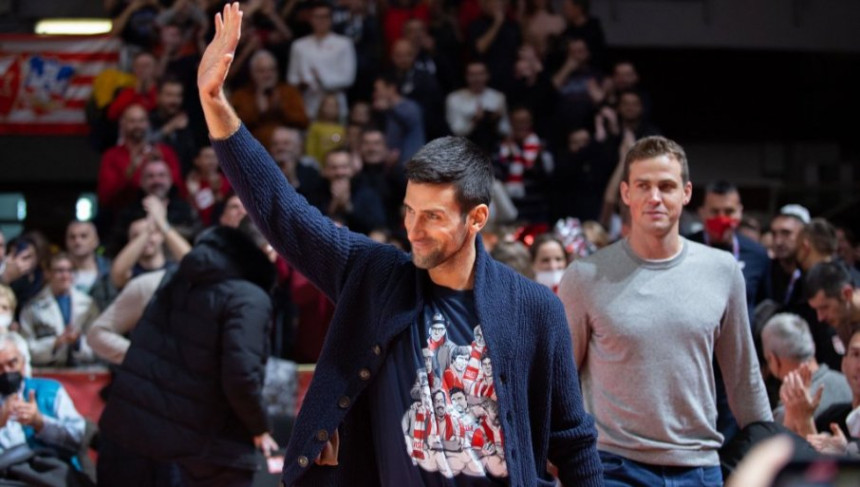 Đoković oduševio "delije" na meču Zvezda - Barselona