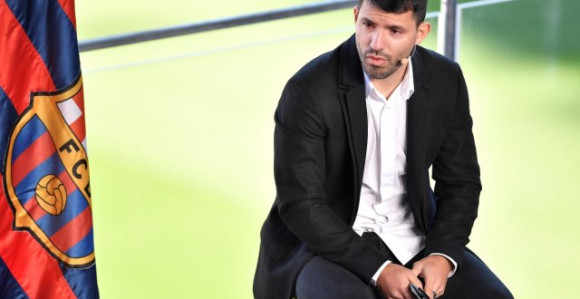 Aguero u suzama: Kraj je, povlačim se iz fudbala