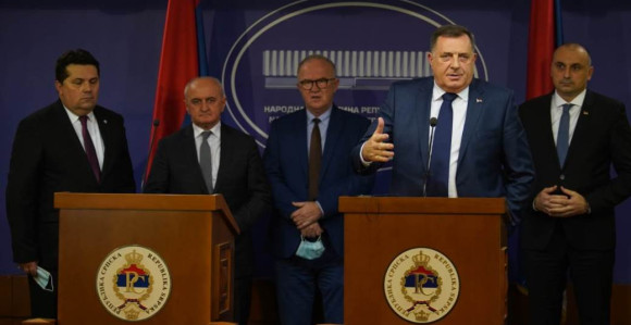 Тужилаштво БиХ води истрагу против више лица због напада на уставни поредак БиХ