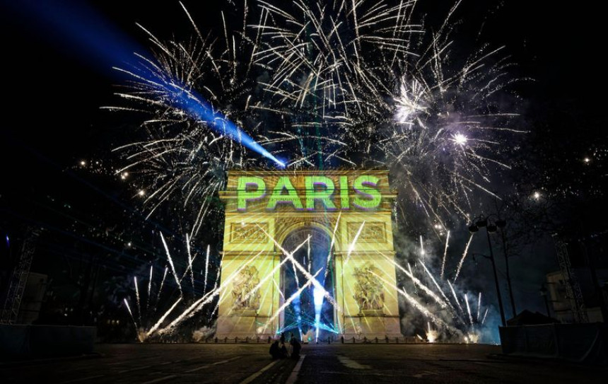 Pariz zbog kovida otkazao proslave za Novu godinu