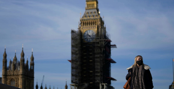 Vanredno stanje u Londonu, sve više zaraženih omikronom