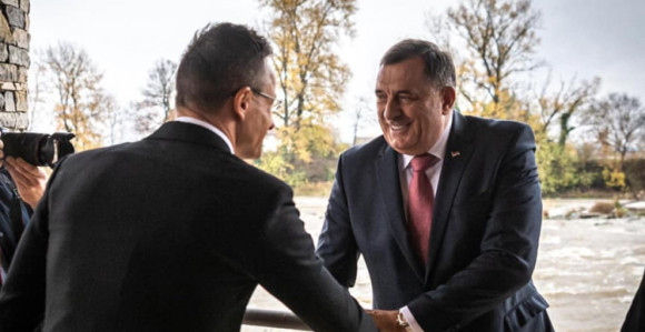 Sijarto: Mađarska će staviti veto na sankcije Dodiku