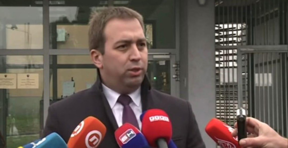 Selak otkrio ko se tereti za napad na ustavni poredak