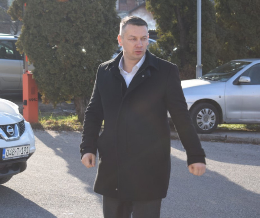 Sjednica NSRS ima za cilj da vrati rejting SNSD-u