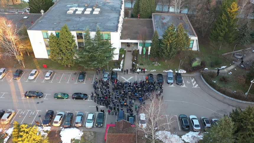 Protest rudara: Traže veće plate i smjenu direktora