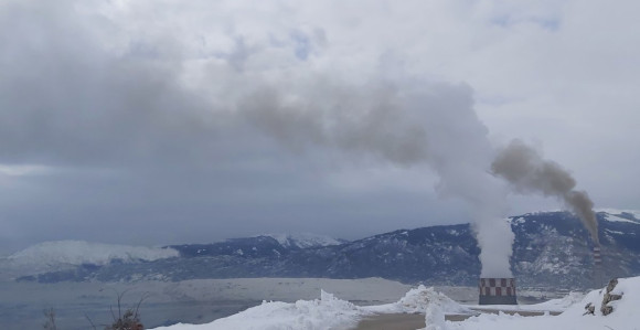 Gacko već danima prekriveno pepelom i prašinom