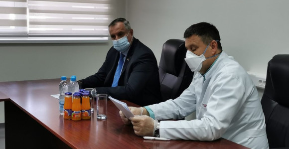 Vlada favorizuje UKC: Višković daje Đajiću 18 miliona maraka