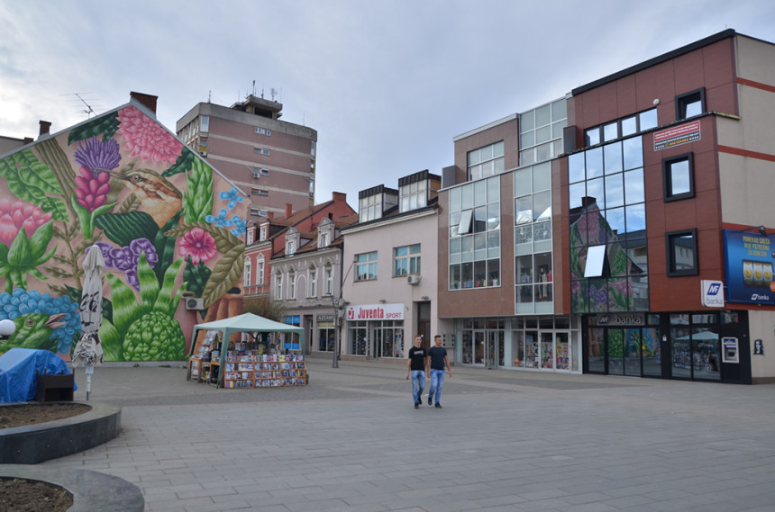 Prijedor: Bojić se „nadmetao“ sam sa sobom na aukciji