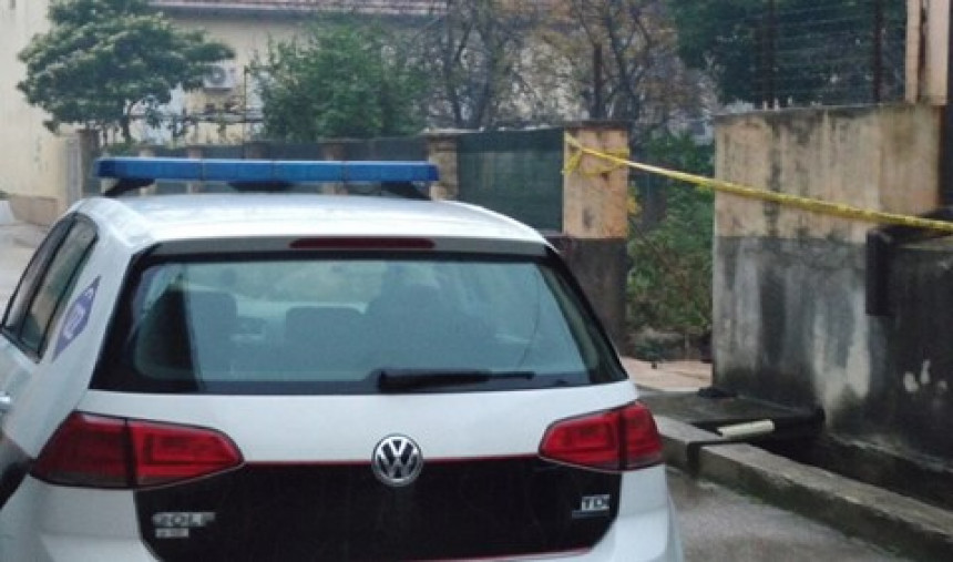 Mostar: Izbio požar u kući, dvije sestre stradale