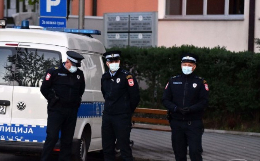 Ugljevik: Zbog svađe oko ručka, nožem ubo sina