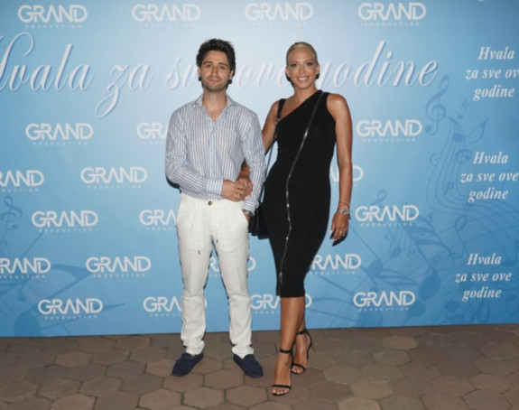 Milica i Stevan snimaju duet: Kume napiši nam pesmu!