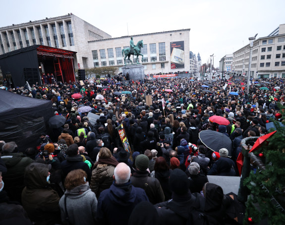 Protest u Briselu: "Šou se mora nastaviti"