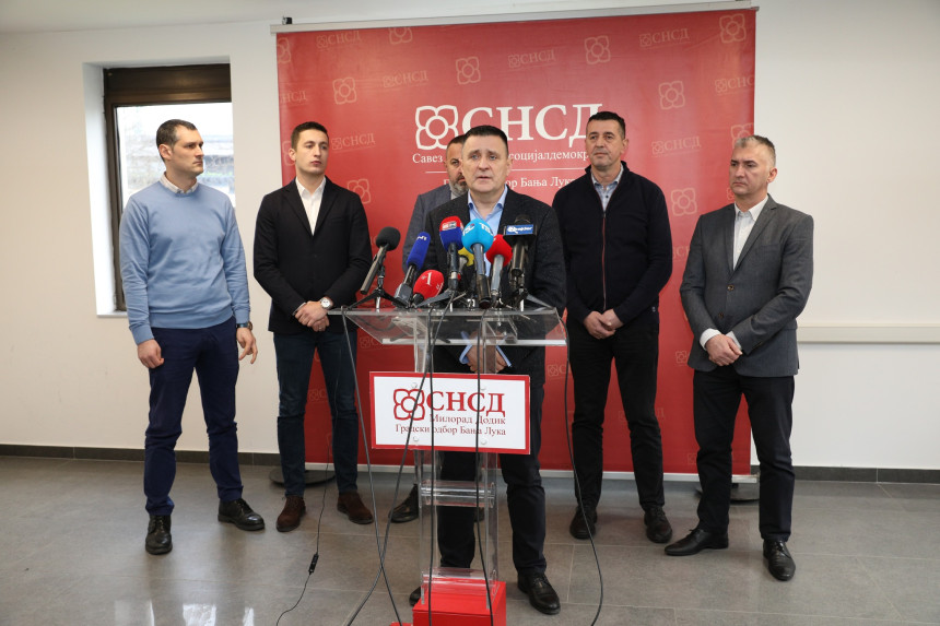 SNSD uslovljava Stanivukovića za podršku budžetu