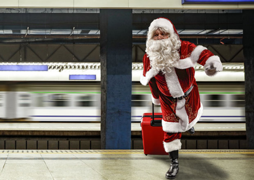 Deda Mraz kroz Rusiju putuje vozom! (VIDEO)