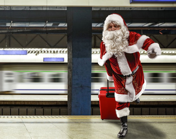 Деда Мраз кроз Русију путује возом! (ВИДЕО)