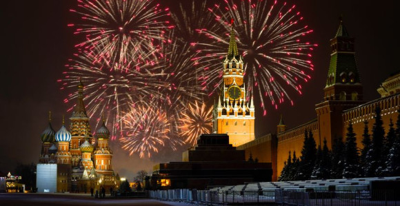 Moskvu u ponoć obasjao predivni vatromet