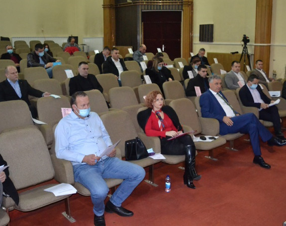 Ono što SNSD traži u Banjaluci SNSD ne da u drugim opštinama