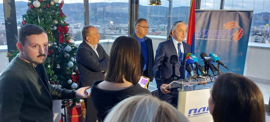 Najbolje sankcije su koje da narod na izborima!