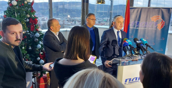 Najbolje sankcije su koje da narod na izborima!