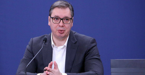 Vučić čestitao Božić: Mir Božiji - Hristos se rodi!