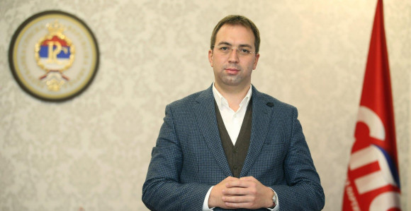 Božićne dane provedite u miru, zdravlju i veselju