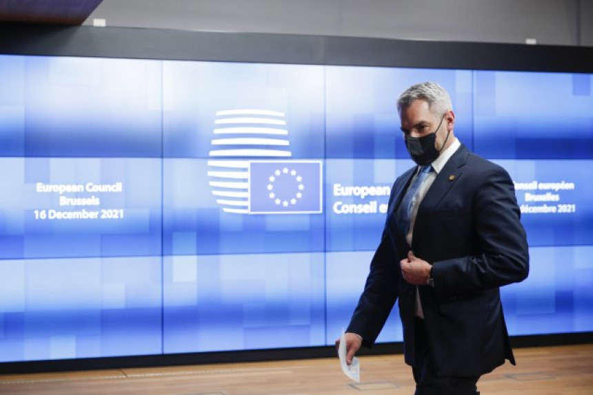 Austrijski kancelar pozitivan na virus korona