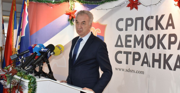"Obustavom pomoći EU režim je kaznio privrednike Srpske"