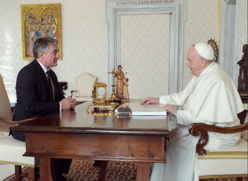 Papa ocijenio da je Komšić dobra osoba