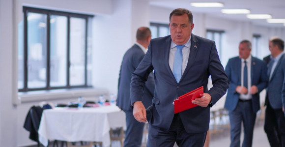 Fild: Optužbama Dodik odvraća pažnju sa korupcije