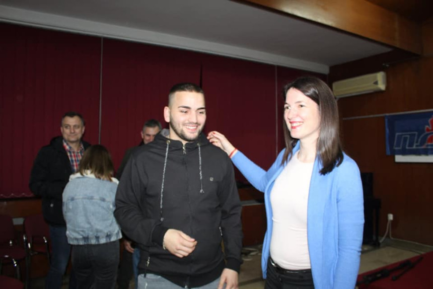 Iza paravana svih velikih priča krije se ogroman kriminal