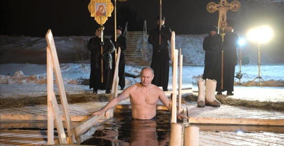 Putin neće zaroniti u ledenu vodu, razlog pandemija