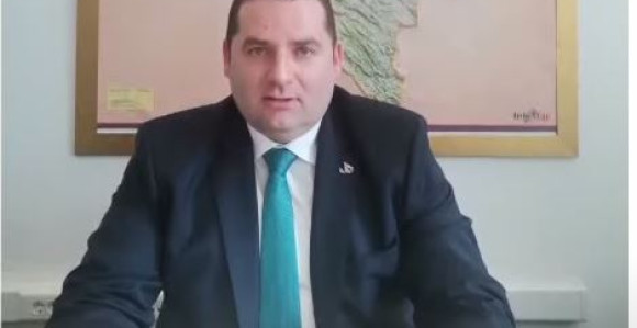SNSD institucije Republike Srpske privatizuje