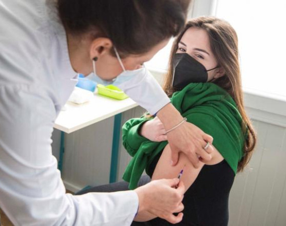 Увођење обавезне вакцинације доноси проблеме Аустрији