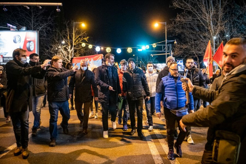 Novi protesti zbog najave formiranja manjinske vlade