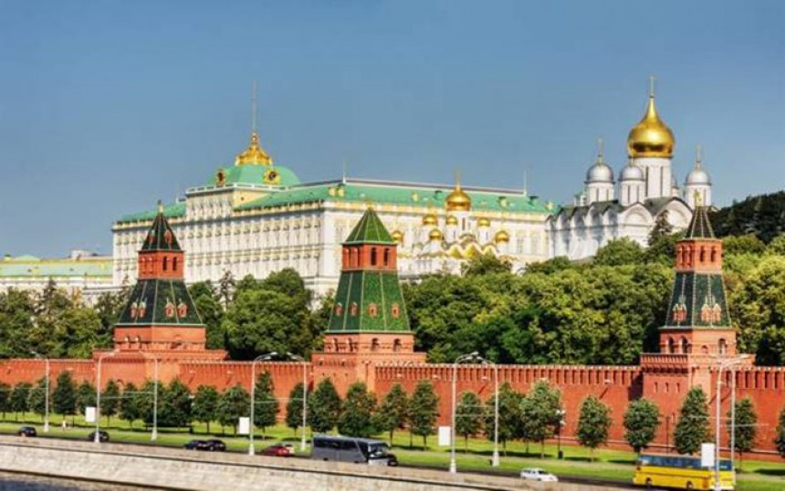 Peskov: Rusija neće prekidati isporuku gasa Evropi