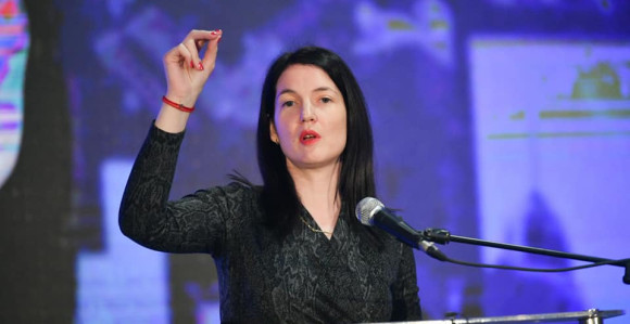 "SNSD i SDA brane svoje pozicije, bogatstvo i moć"