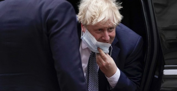 Novinari otkrili Džonsona: Zabava u vrijeme lokdauna