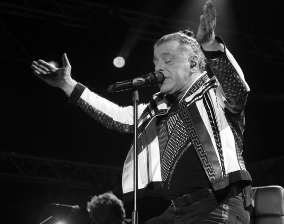 Aki će sutra biti sahranjen uz ovu pesmu!